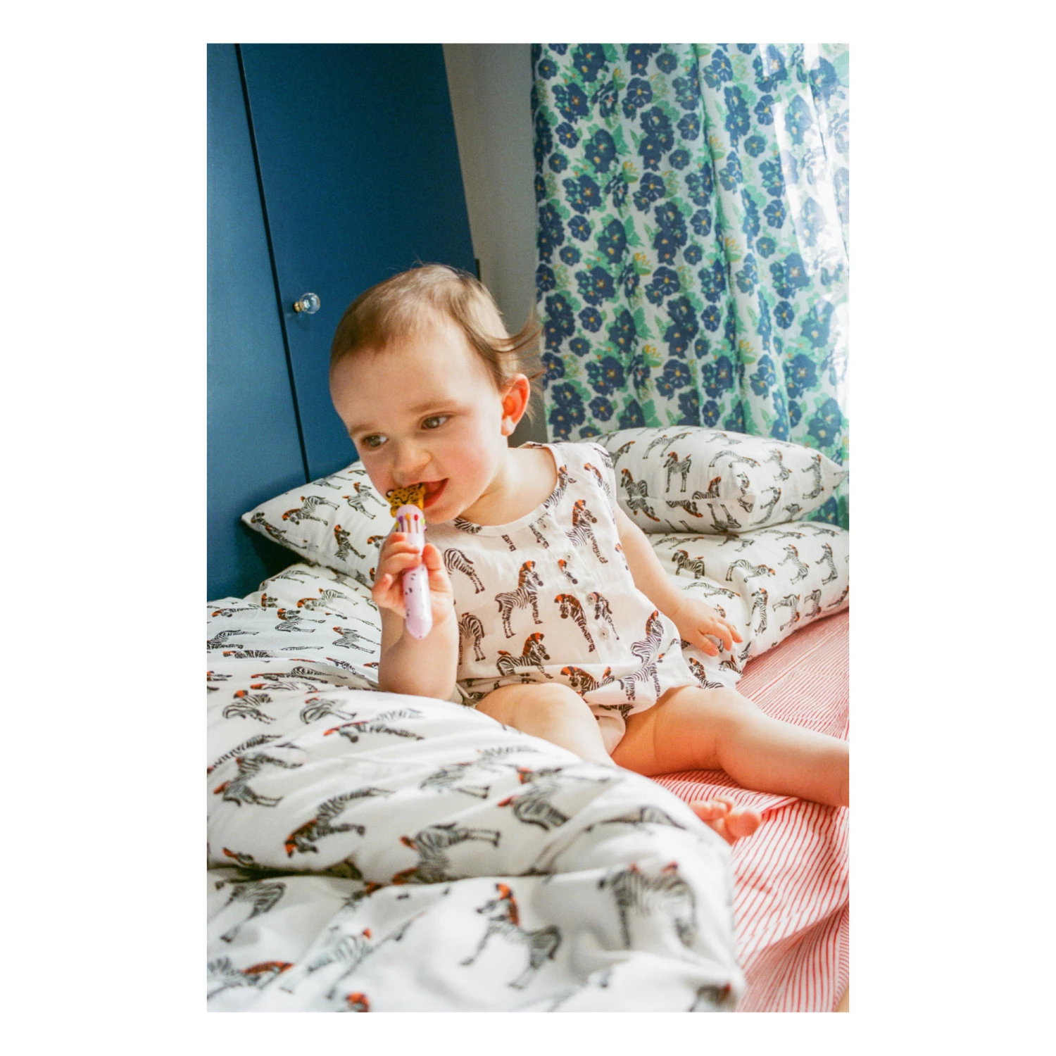 Exclusive Collaboration Le Petit Lucas du Tertre x Smallable - Paul Playsuit Ecru Lucas du Tertre Fashion Baby 2 Exclusive Collaboration Le Petit Lucas du Tertre x Smallable - Paul Playsuit Ecru Lucas du Tertre Fashion Baby - Image 2