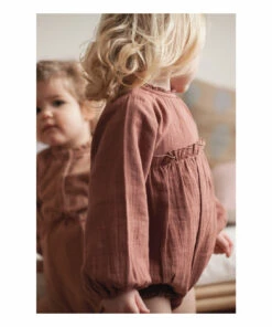 Lily Cotton Muslin Romper Dusty Pink Marlot Paris Fashion Baby 12 Lily Cotton Muslin Romper Dusty Pink Marlot Paris Fashion Baby -Baby Tops Elegant Store lily cotton muslin romper dusty pink marlot paris fashion baby 4