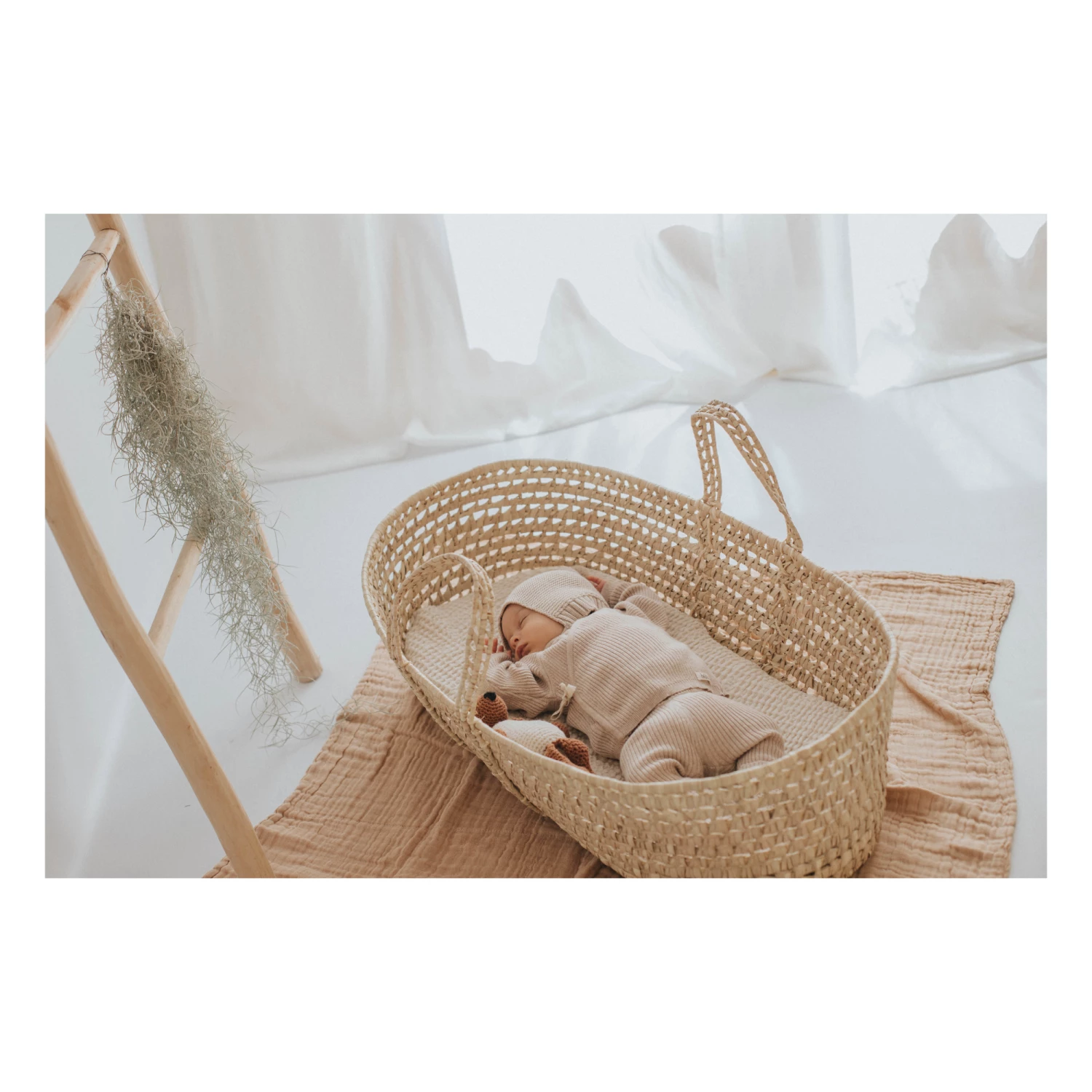 Organic Cotton Beanie Beige Búho Fashion Baby 4 Organic Cotton Beanie Beige Búho Fashion Baby - Image 4