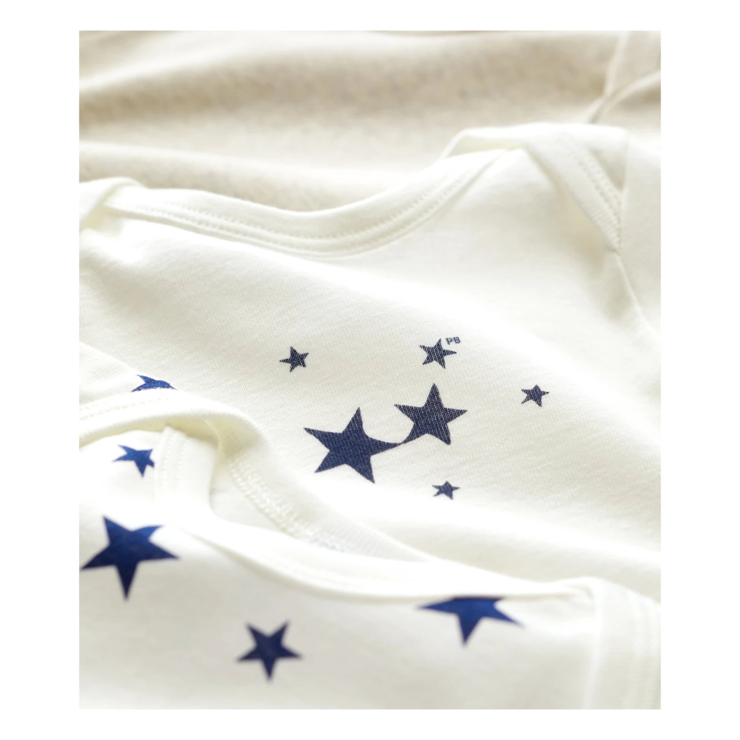 Organic Cotton Star Baby Bodysuits - Set of 3 White Petit Bateau Fashion Baby 2 Organic Cotton Star Baby Bodysuits - Set of 3 White Petit Bateau Fashion Baby - Image 2