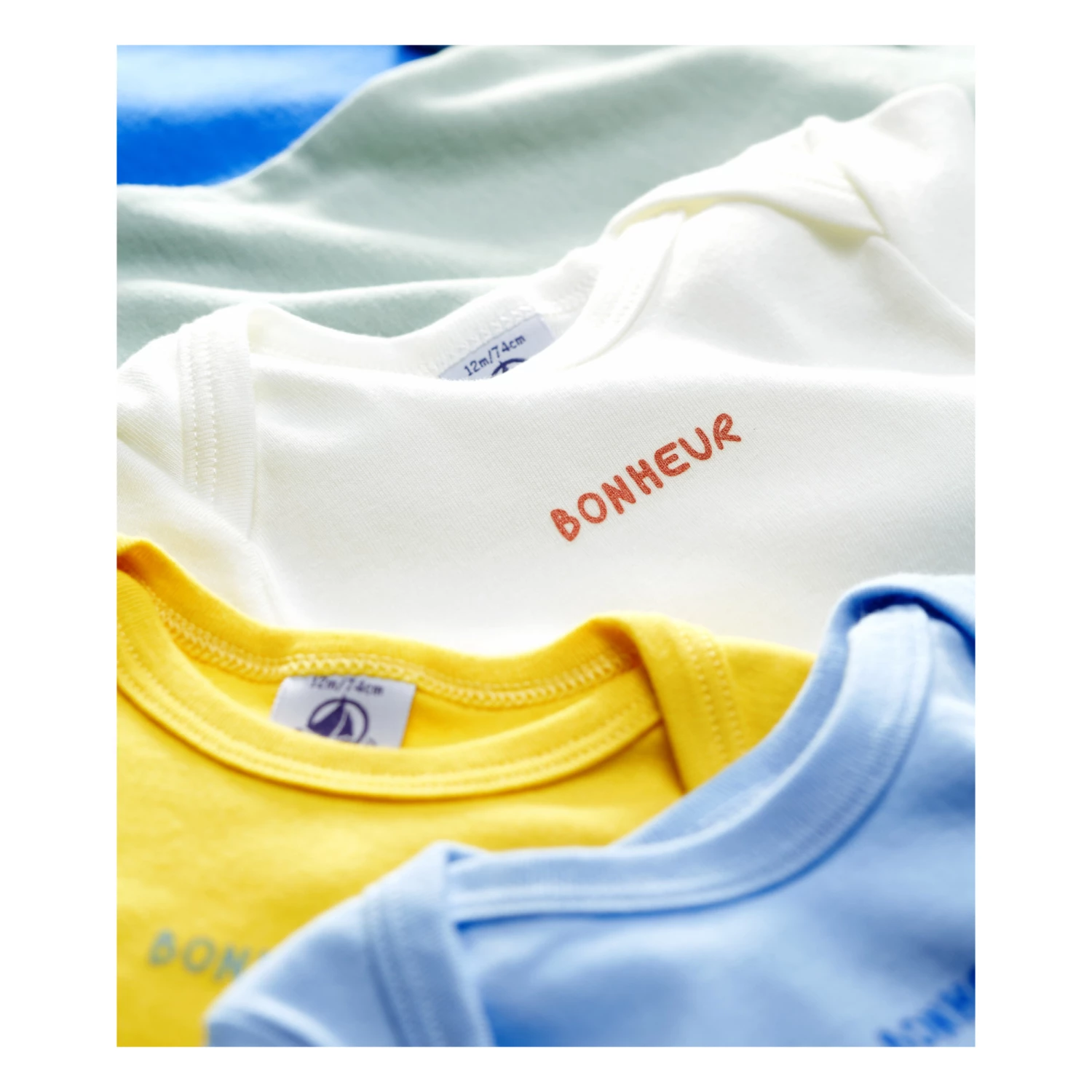 Plain Organic Cotton Short Sleeve Baby Bodysuits - Set of 5 White Petit Bateau Fashion Baby 2 Plain Organic Cotton Short Sleeve Baby Bodysuits - Set of 5 White Petit Bateau Fashion Baby - Image 2