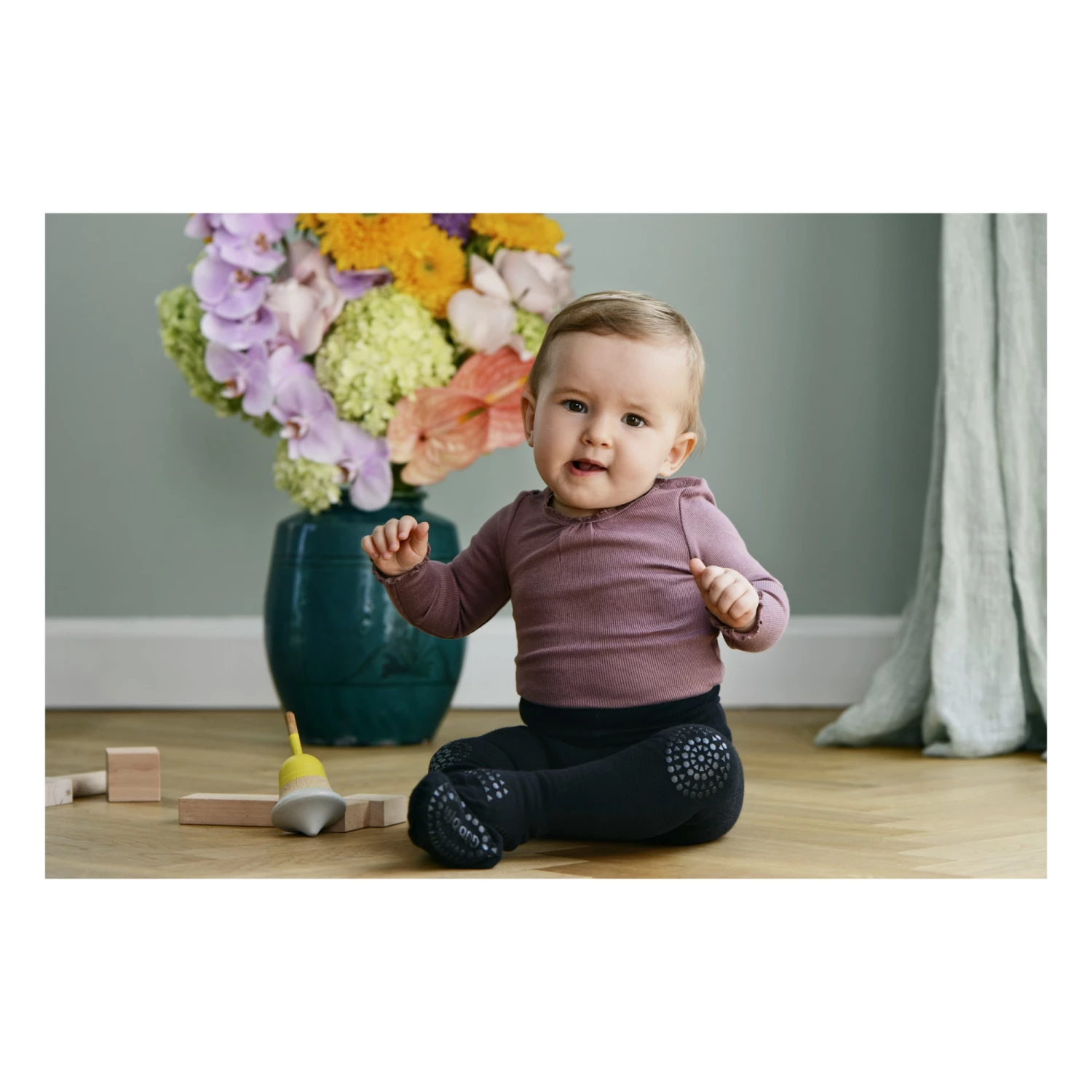 Tights With Non-Slip Knees and Feet Navy blue GOBABYGO Fashion Baby 4 Tights With Non-Slip Knees and Feet Navy blue GOBABYGO Fashion Baby - Image 4